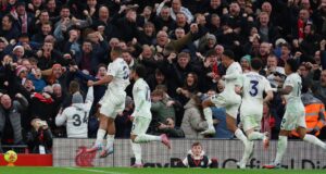 Uma nova frente surgiu enquanto Chelsea e Liverpool lutavam por Morello