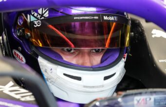 Wehrlein obtém uma vitória dominante e assume a liderança dos pontos