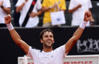 Ele terá algumas horas de descanso e buscará seu primeiro título contra o chileno Tabilo