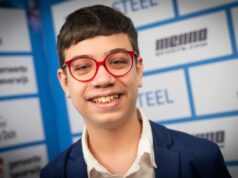 Ele se candidatará a Moscou para se tornar o mais jovem grande mestre de xadrez da história
