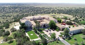 Novo México reabre investigação criminal envolvendo Zorro Ranch Crime News, de Jeffrey Epstein