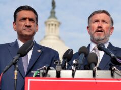 Massie e Khanna dizem que lerão os arquivos não editados de Epstein no DOJ na segunda-feira.