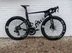 Revisão da bicicleta: bicicleta de corrida Factor da Modern Adventure Pro Cycling para o fim de semana de lançamento