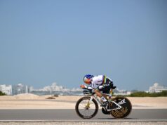 Tour dos Emirados Árabes Unidos: Remco Evenepoel arrebata a camisa do líder com vitória no Storming Time Trial no estágio 2