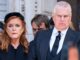 Sarah Ferguson solicitou o emprego por e-mail para Jeffrey Epstein