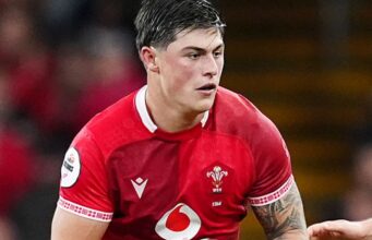 Seis Nações: Louis Rees-Zammit nomeado no País de Gales XV para a estreia contra a Inglaterra, ao retornar ao torneio pela primeira vez em três anos | Notícias da união de rugby