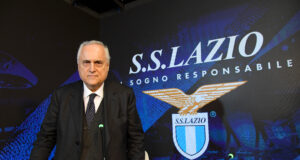 Por que Claudio Lotito não consegue vender a Lazio nesta fase?