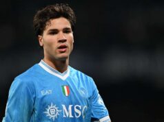 O representante do astro do Napoli, Antonio Vergara, recusou-se a falar sobre o novo contrato