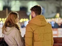 Um dialeto nativo, agora italiano. E em inglês