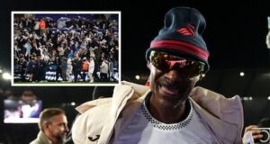 Snoop Dogg recebeu boas-vindas de herói de um número recorde de fãs de Swansea. Mas perdeu o gol do empate nos momentos finais.