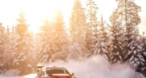 Katsuta assumiu a liderança de Evans