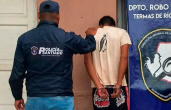 Quatro acusados de roubo caíram em comércio central em Termas