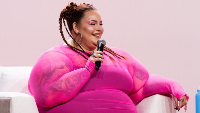 tess-holliday-in-pink.jpg