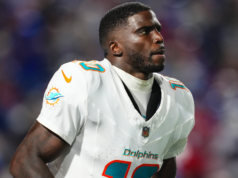 Dolphins liberam Tyreek Hill: Miami se separa do WR lesionado