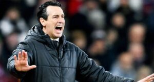 O zagueiro do Aston Villa, Andres Garcia, sente falta do Wolves após nova lesão