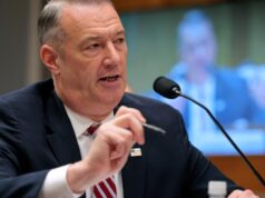 Documentos de denunciantes do ICE revelam grandes cortes nos programas de treinamento