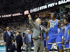 UCLA deve demitir Mick Cronin se ele desrespeitar seus jogadores