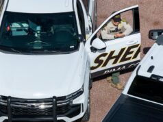 O sequestro de Nancy Guthrie atraiu detetives, médiuns e influenciadores online