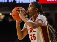 Penn State se reuniu para vencer as mulheres da USC, apesar dos 24 pontos de Kara Dunn