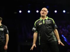 Um forte Michael van Gerwen derrotou Luke Littler na Bélgica, mas desta vez tropeçou na final.