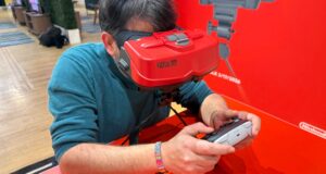 Crítica do Straight Boy: o acessório de switch mais estranho da Nintendo ainda é um museu envolvente dos anos 90