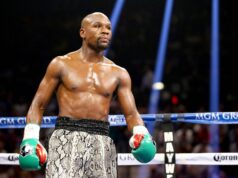 Floyd Mayweather anuncia seu retorno ao boxe profissional, nove anos após sua aposentadoria invicta
