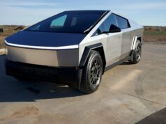 Você pode conseguir um Cybertruck mais barato aqui, mas precisa se apressar