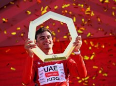 ‘O sonhador está no sofá esperando que algo aconteça. Ele é um visionário’ – Mauro Giannetti brilha enquanto o astro Isaac del Toro leva para casa o campeonato do UAE Tour