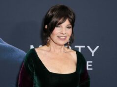 Tenho 58 anos e juro pelas dicas antirrugas de Fran Drescher, de 68 anos, de US $ 42