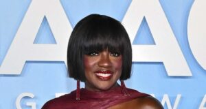 Os sapatos ‘O Morro dos Ventos Uivantes’ de Viola Davis provam que serão o estilo de calçado mais popular da primavera de 2026