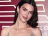 Kendall Jenner usa fragrância Power of You da Armani