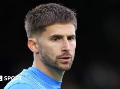 Guglielmo Vicario: Premier League exclui postagem nas redes sociais sobre o goleiro do Tottenham