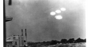 Da água no espaço ao sinal Uau: onde estamos na busca por vida extraterrestre?