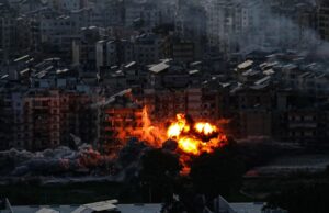 A guerra no Irã, as notícias. EUA começando em bases britânicas