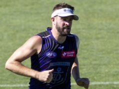 Luke Ryan diz que está ‘pronto para ir’ para a abertura da temporada do Fremantle Dockers, mas preso na batalha de seleção