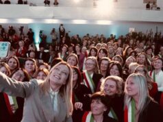 Um regime de mimos para as mulheres: um pouco de dinheiro, um novo órgão e um conselheiro de despedida para a igualdade