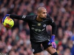 Robert Sanchez DISPENSADO por Liam Rosenior: O técnico do Chelsea empunha o machado após um confronto emocionante com o Aston Villa