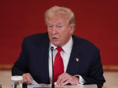 Donald Trump se opõe ao pagamento de atletas universitários na mesa redonda da Casa Branca… enquanto Tiger Woods falta ao evento