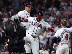 A equipe dos EUA evita susto contra a Grã-Bretanha enquanto Kyle Schwarber salva o dia no World Baseball Classic