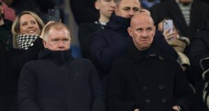 A reação de Paul Scholes à reação contra o notável ataque a Michael Carrick, revelada pelo ex-companheiro de equipe do Man United depois que uma postagem ‘brutal’ se tornou viral
