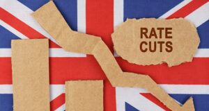 ALEX BRUMMER: Por que o Banco da Inglaterra deveria cortar as taxas de juros