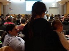 A professora traiu as promessas feitas à mãe: Caterina Giacalone para o curso de qualificação com o filho de 6 meses.