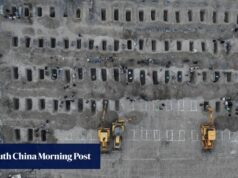 Acredita-se que os EUA sejam possivelmente responsáveis pelo ataque a uma escola no Irão que matou centenas de crianças.