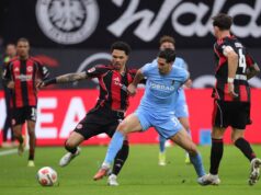 Supersub Chaïbi manda Frankfurt sobre Freiburg