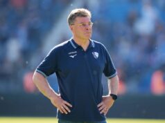 O técnico do Wolfsburg, Dieter Hecking, está considerando demitir Bauer
