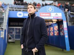 Rene Adler elogiou Heuer Fernandes do HSV antes da partida contra seu ex-clube