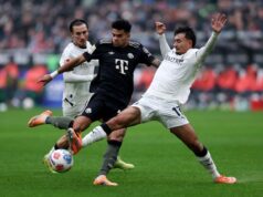 XIs iniciais para a partida 25