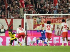 Guirassy e Beier marcaram para o Dortmund, que deixou Colônia infeliz