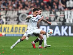 Nnamdi Collins, do Eintracht Frankfurt, fala sobre ligações entre Liverpool e Arsenal