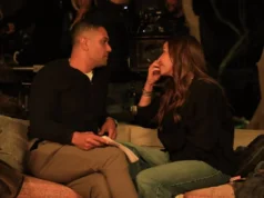 Maya Morsi elogia “Dois outros além de nós”: lembro-me da cena de Ahmed Zaki “A palavra amor é contraída”